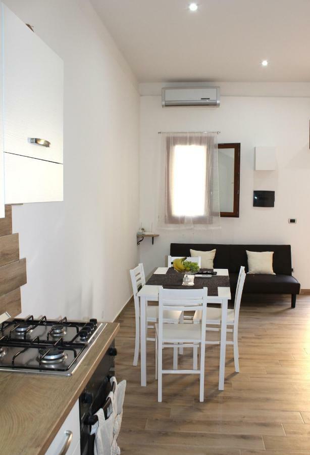 Two Face Apartman Szirakúza Kültér fotó